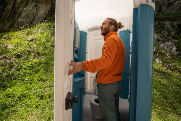Best Portable restroom trailer rental  in Mammoth Spring, AR